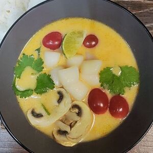 Суп Том Ям с гребешком