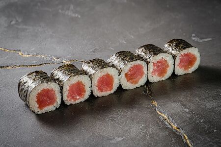 Классический Ролл с тунцом