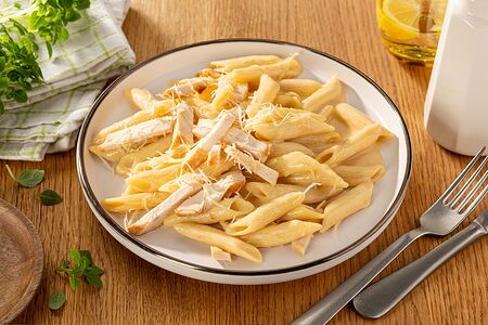 Паста Альфредо с куриной грудкой