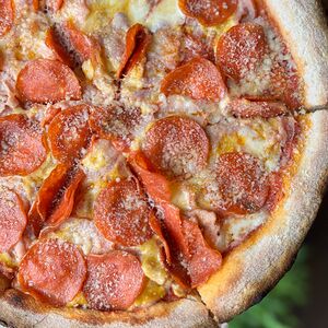 Пицца мясная