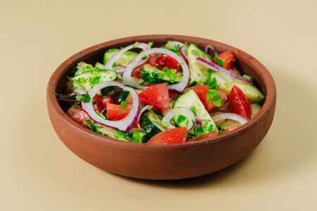 Салат овощной