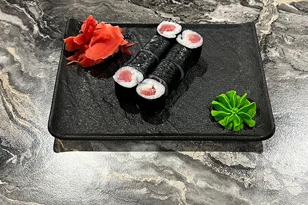 №72 Маки Тунец