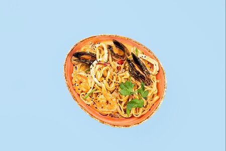 Королевский удон с морепродуктами