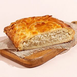 Пирог с капустой половинка