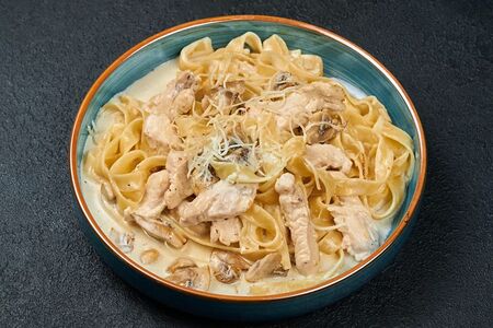 Фетучини Альфредо 