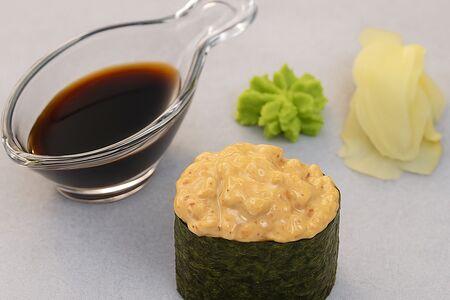 Суши Спайси с креветкой