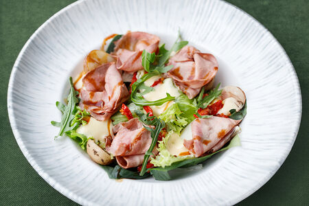 Салат с ростбифом и мини-картофелем