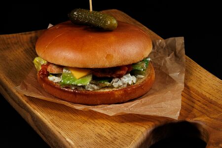 С Тигровой Креветкой и томатной сальсой