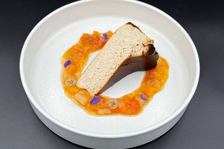 Чизкейк баскский с халвой