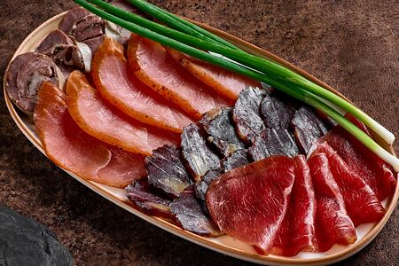 Мясная нарезка