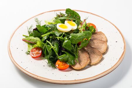 Теплый салат с языком