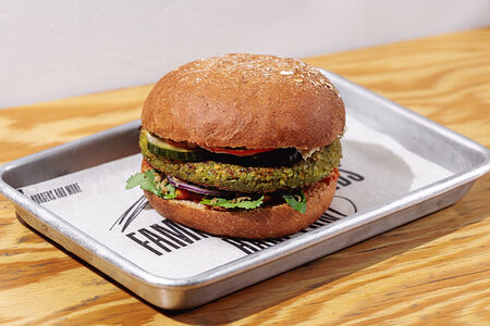 Бургер с фалафелем