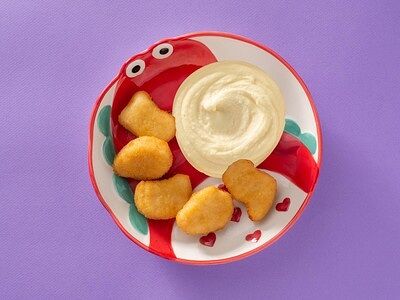 Куриные наггетсы с картофельным пюре