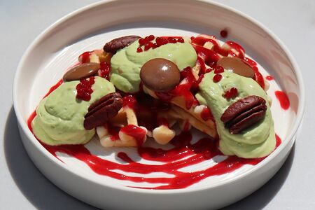 Венские вафли с фисташковым кремом