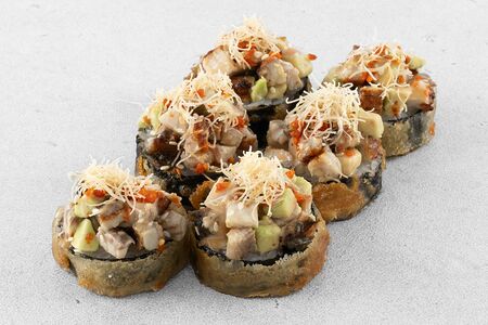 Темпура ролл с угрем (6 шт)