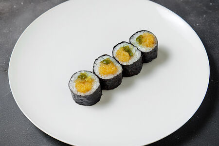 Ролл Щучья икра