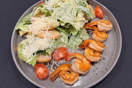 Цезарь с креветками