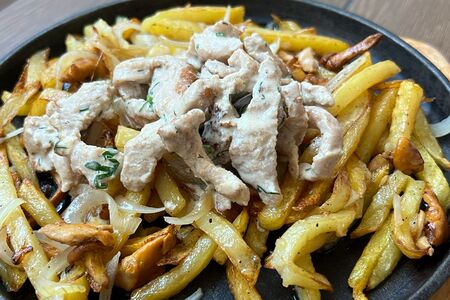 Сковородка жареной картошечки