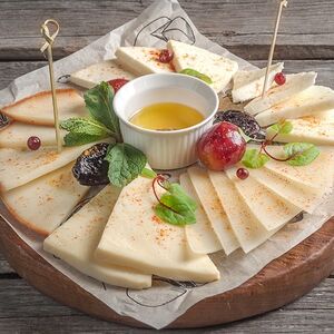 Ассорти грузинских сыров