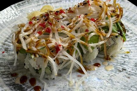 Тигровая креветка и соус спайси 