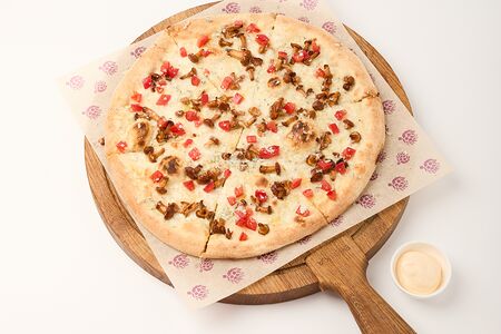 Пицца с лисичками