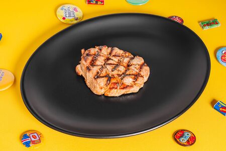 Стейк из свиной шеи