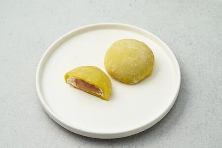 Моти мисо банан