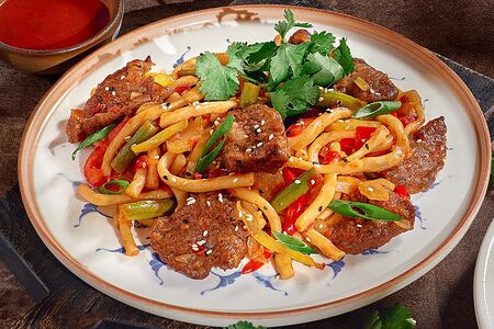 Лагман домашний с телятиной