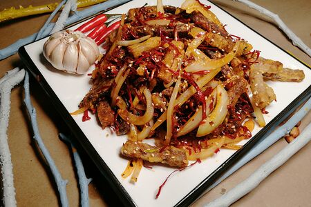 Соломка из говядины с острым перцем