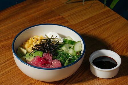 Поке с тунцом