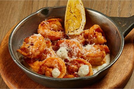 Креветки с соусом дор блю