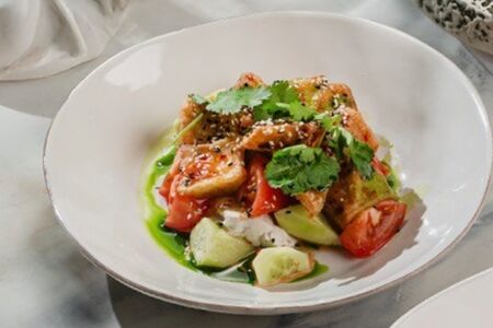 Салат с хрустящими баклажанами