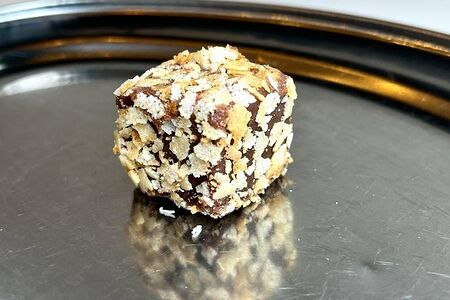 Трюфель фундук-кардамон 