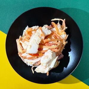 С копченой курицей и корейской морковкой