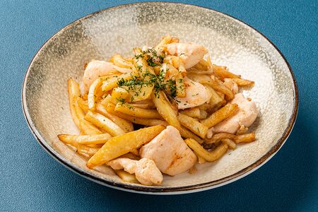 Картофель жареный с куриным филе