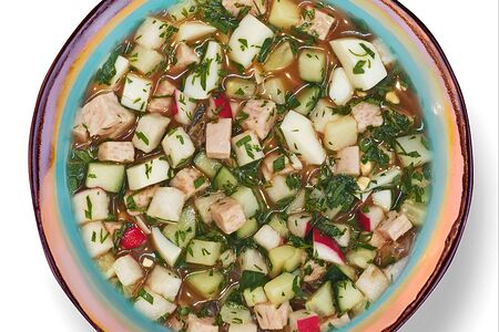 Окрошка с ветчиной на квасе