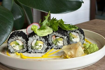 Ролл Калифорния с креветкой