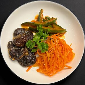 Салат Азиатское трио