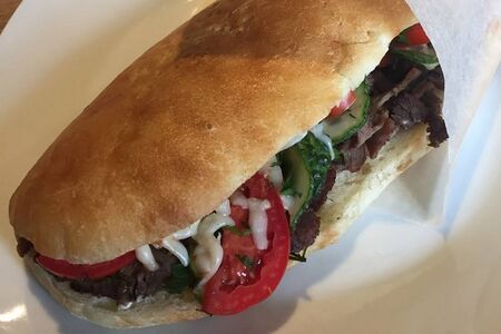 Люля-кебаб из курицы в лепешке