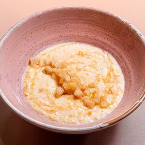 Пшенная каша с тыквой и запеченным яблоком