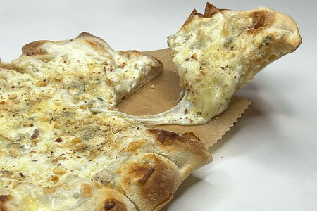 Пиццета Четыре сыра