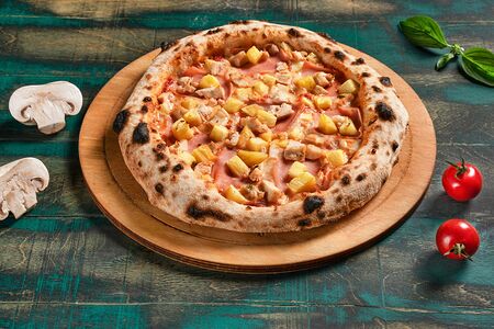 Пицца гавайская