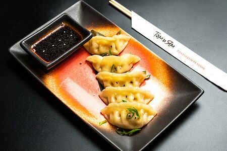 Гёдза с креветкой