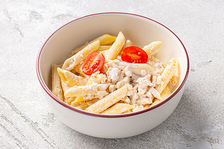 Макароны с курочкой в сливочном соусе