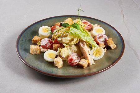 Салатик Цезарь