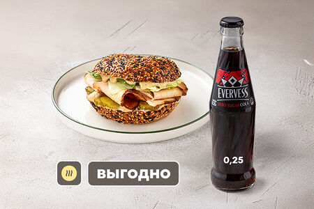 Сэндвич и Evervess Cola без сахара