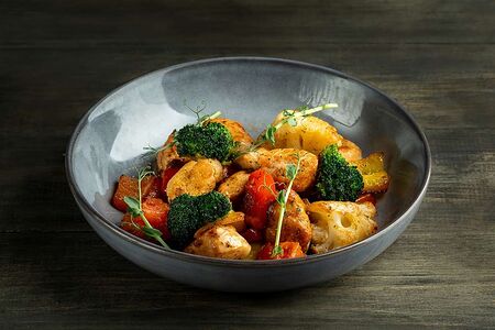 Филе куриное с овощами