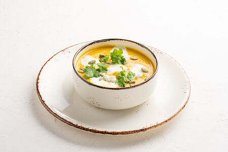 Суп тыквенный со страчателлой