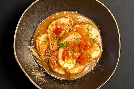 Закуска: Жареные яйца с овощами в соусе Мисо