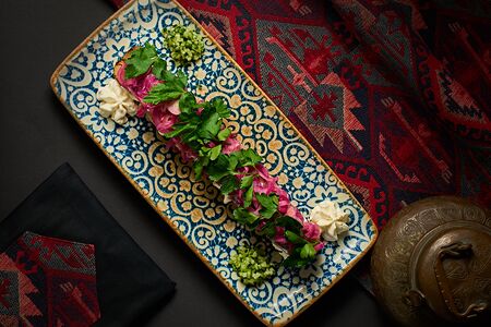 Сельдь на картофельной тортилье